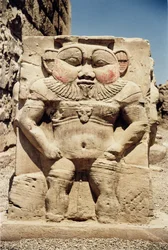 Reliëf van de Egyptische huisgod, Bes